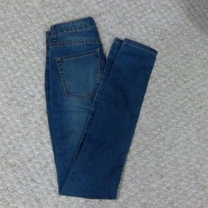 Blue skinny jeans